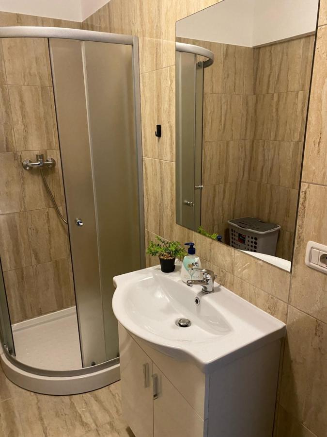 Mall Luxury Apartments บาเคา ภายนอก รูปภาพ